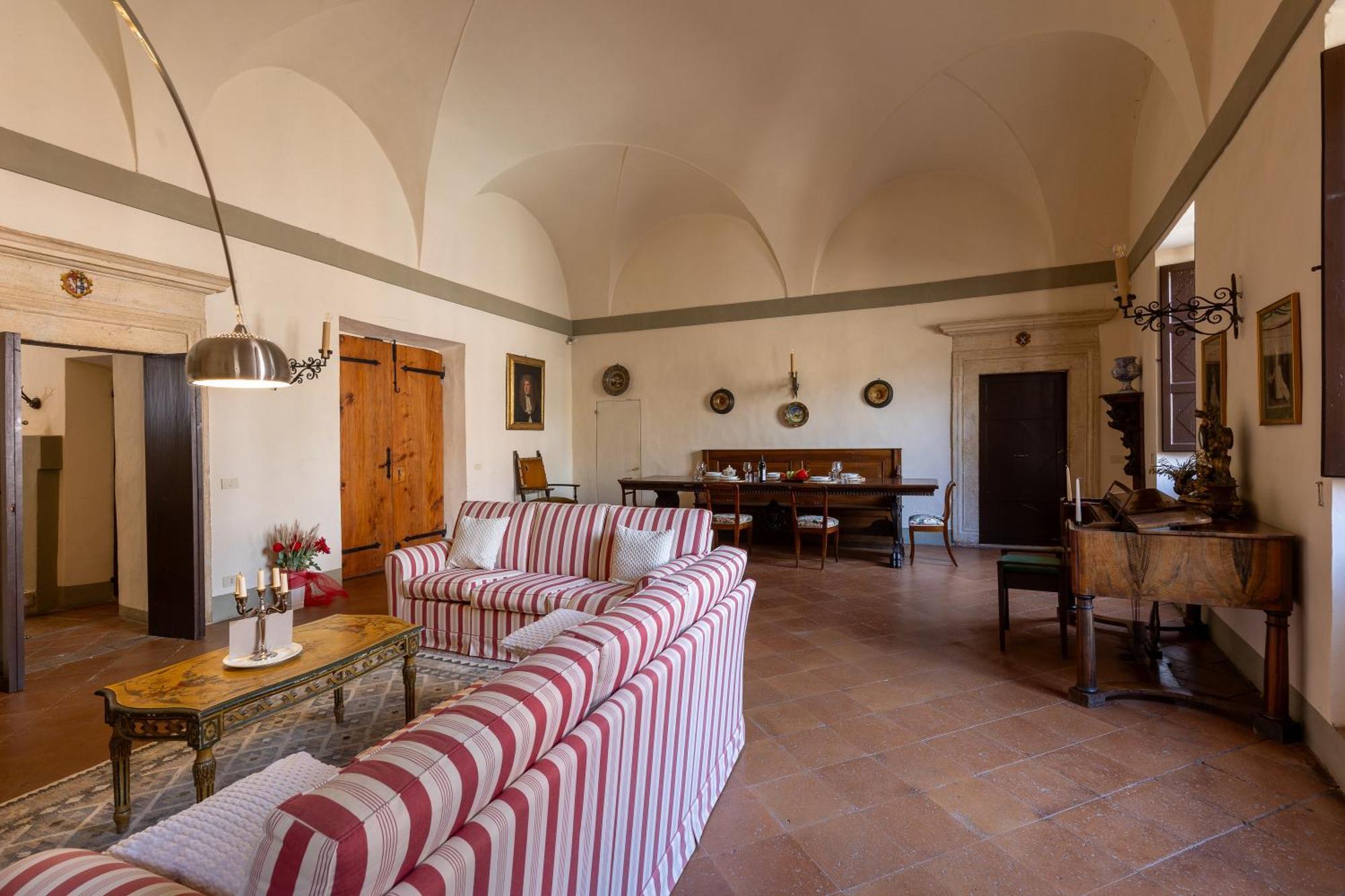 Appartement Palazzo Costanti - A 8 Minuti Dalle Terme à San Quirico dʼOrcia Extérieur photo
