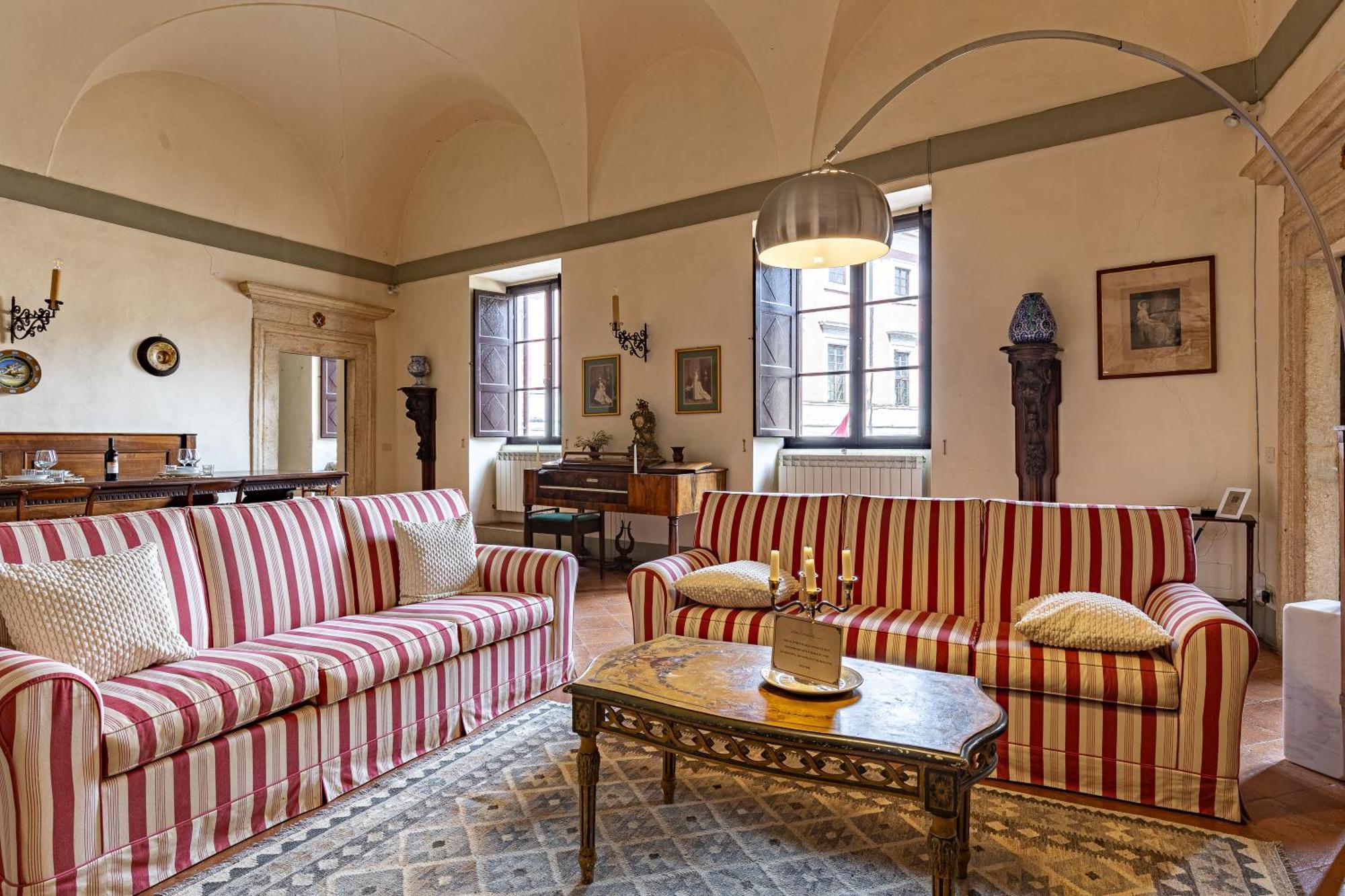 Appartement Palazzo Costanti - A 8 Minuti Dalle Terme à San Quirico dʼOrcia Extérieur photo