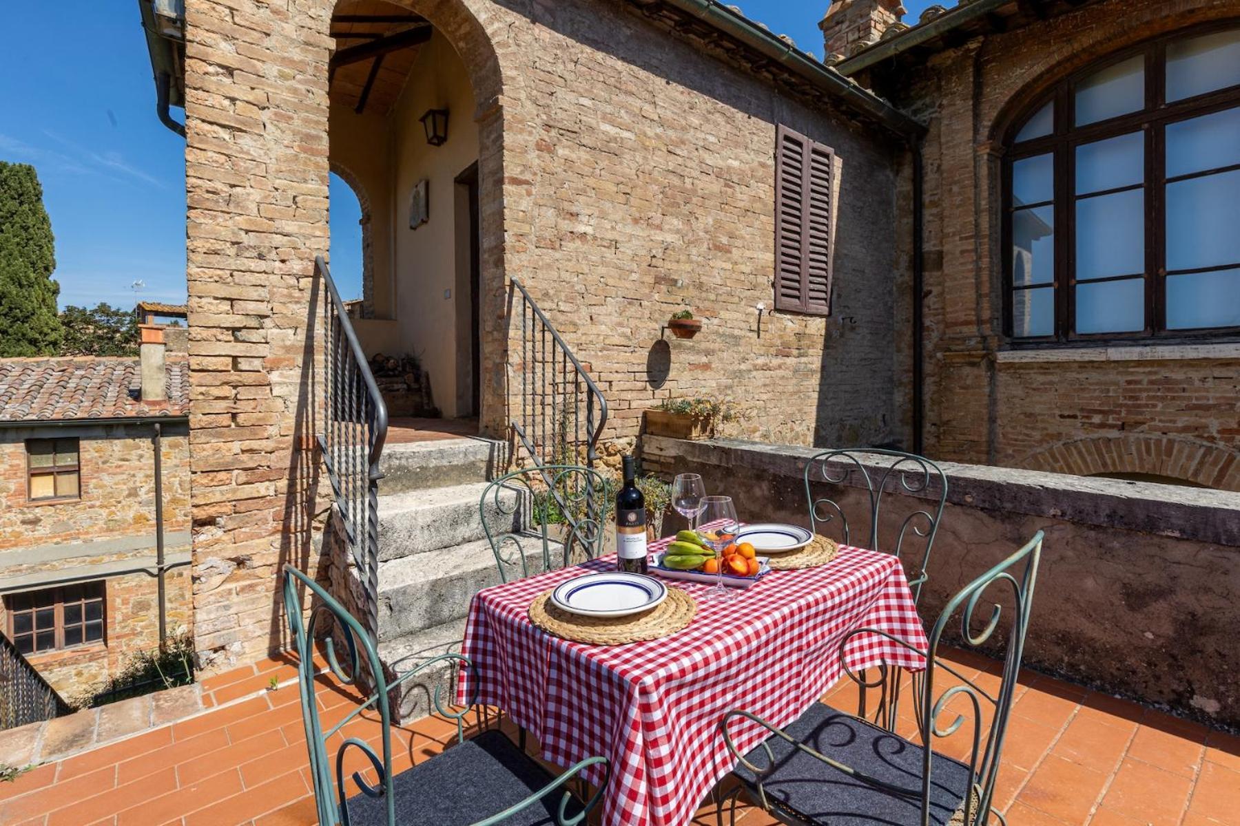 Appartement Palazzo Costanti - A 8 Minuti Dalle Terme à San Quirico dʼOrcia Extérieur photo