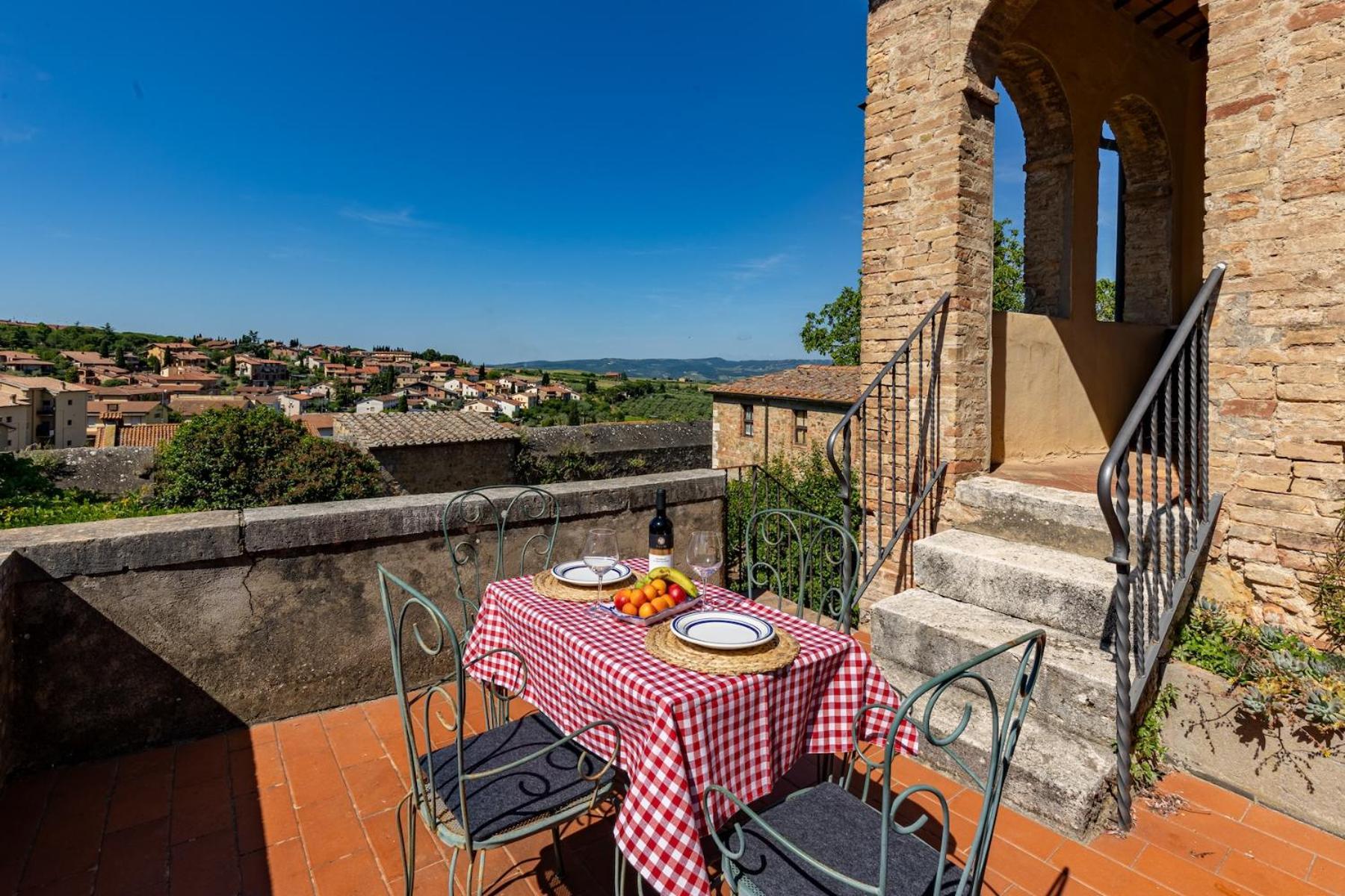 Appartement Palazzo Costanti - A 8 Minuti Dalle Terme à San Quirico dʼOrcia Extérieur photo